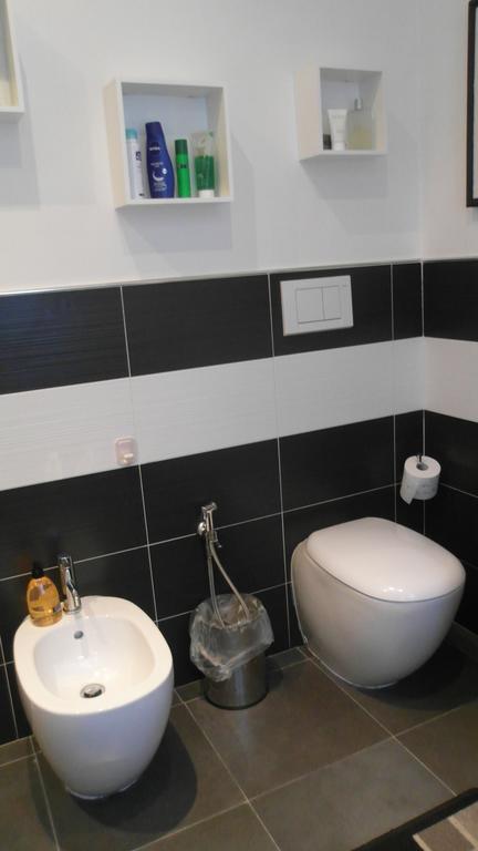 Ferienwohnung Chez Elio La Spezia Zimmer foto